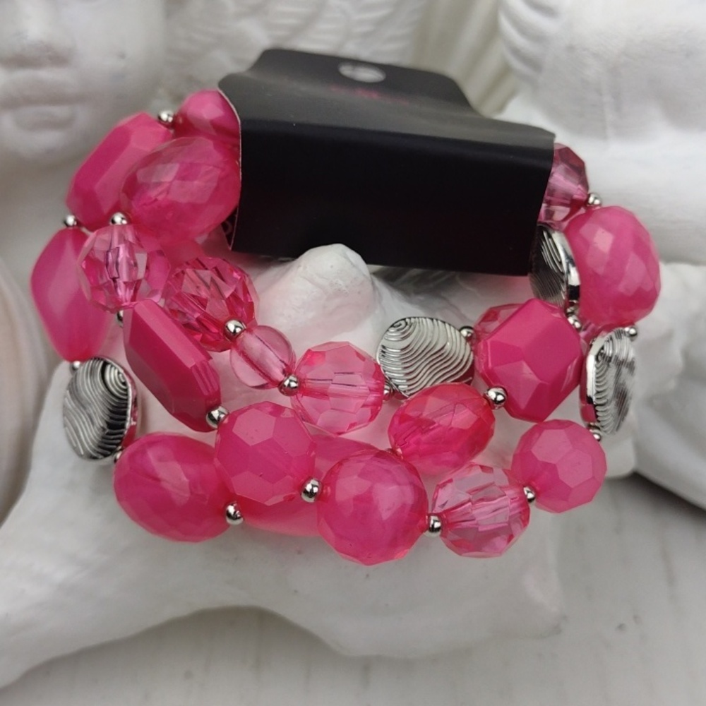 Hot Pink Just Hot Hotter W/This Faceted Marbled Silver Etched Bombshell Bracelet